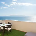 Unique Buenavista *